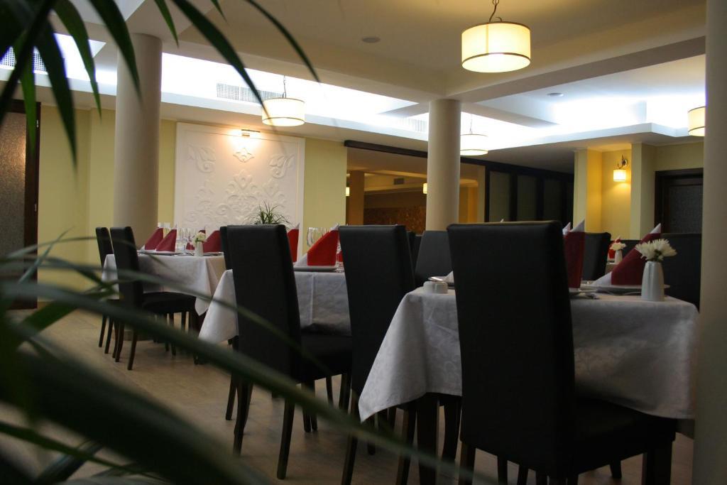 Hotel Anthimos Băile Felix Esterno foto